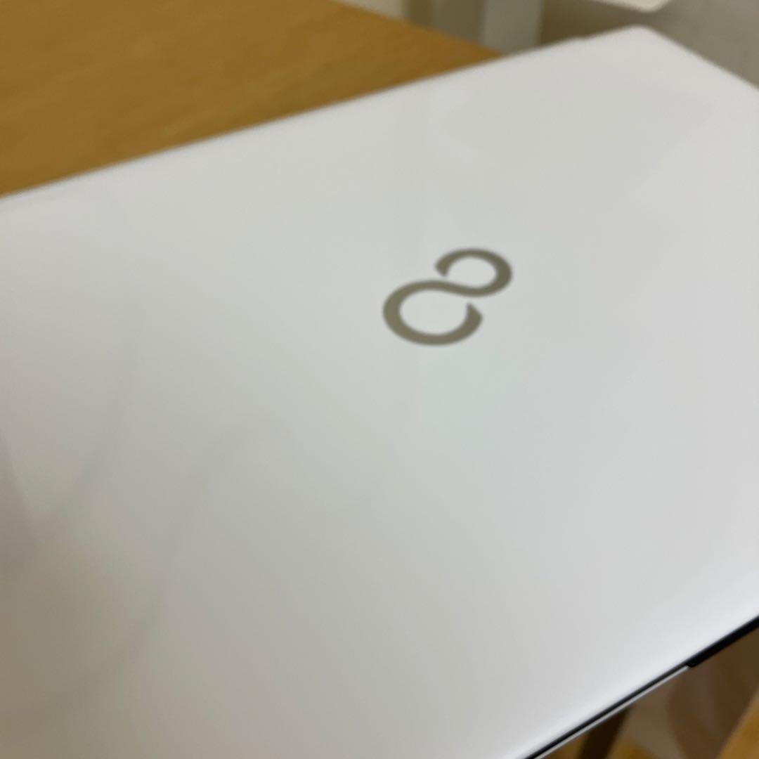 FMVA45G2WE（プレミアムホワイト）