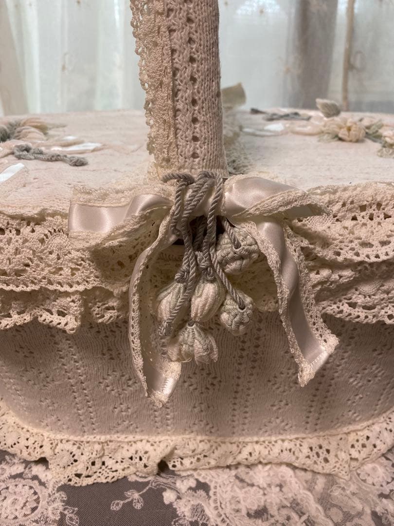 さえら　サエラ　ヒスクローネ　 アキアカネ　バスケット　レース フリル