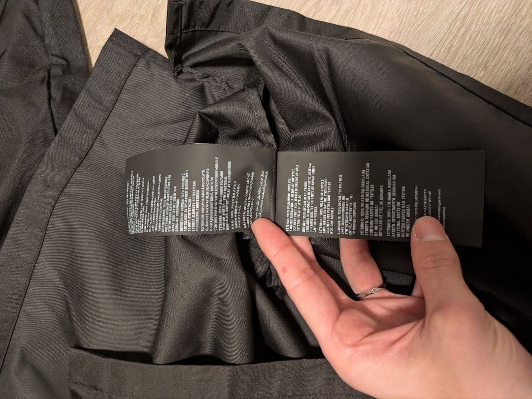 プラダ ナイロンジャケット　L