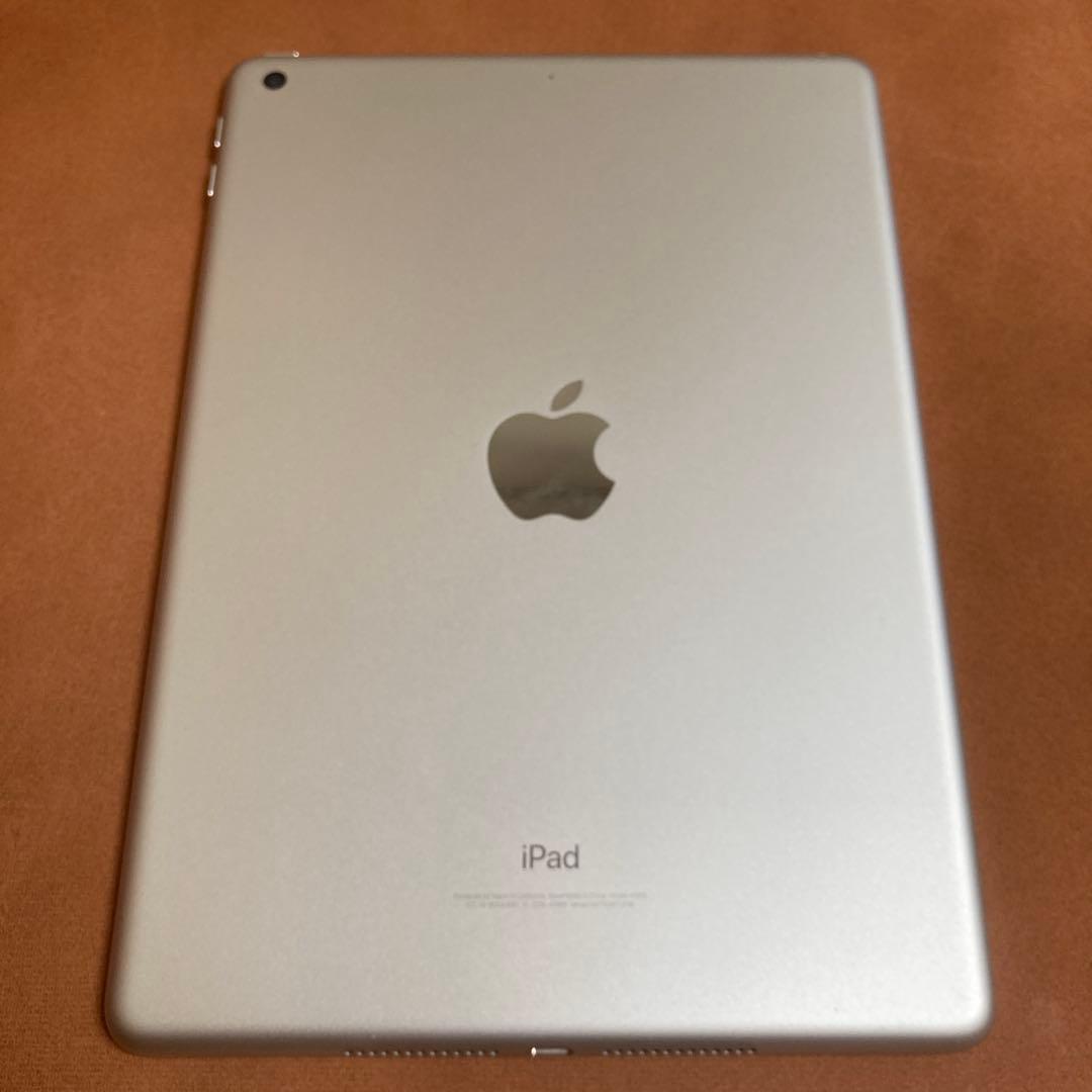 852 美品☆電池ほぼ新品☆iPad6 第6世代 32GB WIFIモデル☆