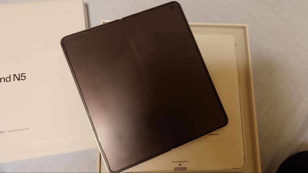 Oppo Find N5　512GB 本体　ホワイト ケース付き　ほぼ未使用品