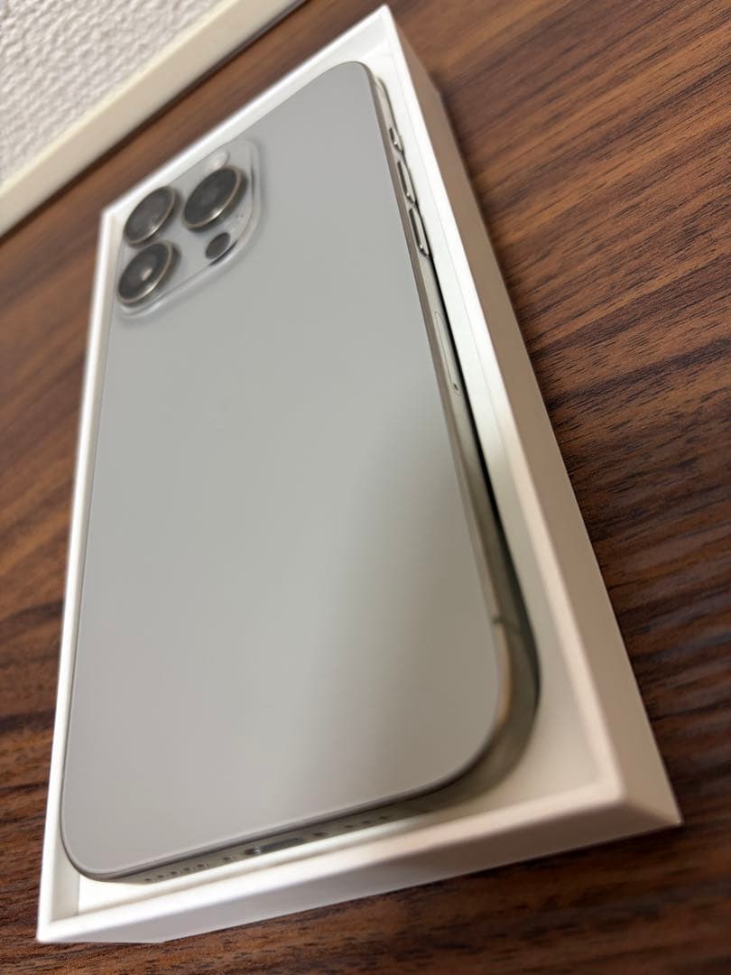 【中古美品】 iPhone 15Pro 128GB ナチュラルチタニウム