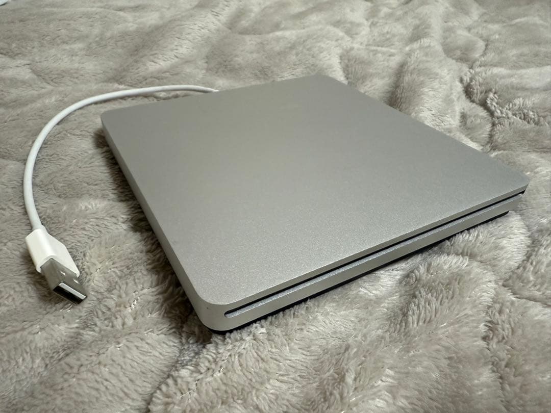 MacBook Air 13インチ 2020年 Core i5 8GB 1TB