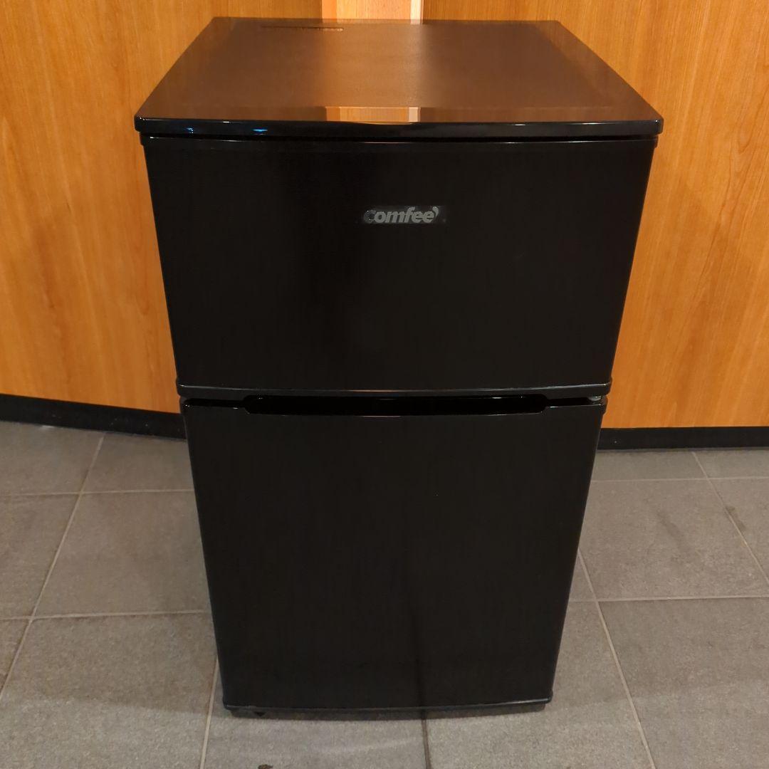 極美品2022年製(東京23区のみ送料と設置無料！)冷蔵庫