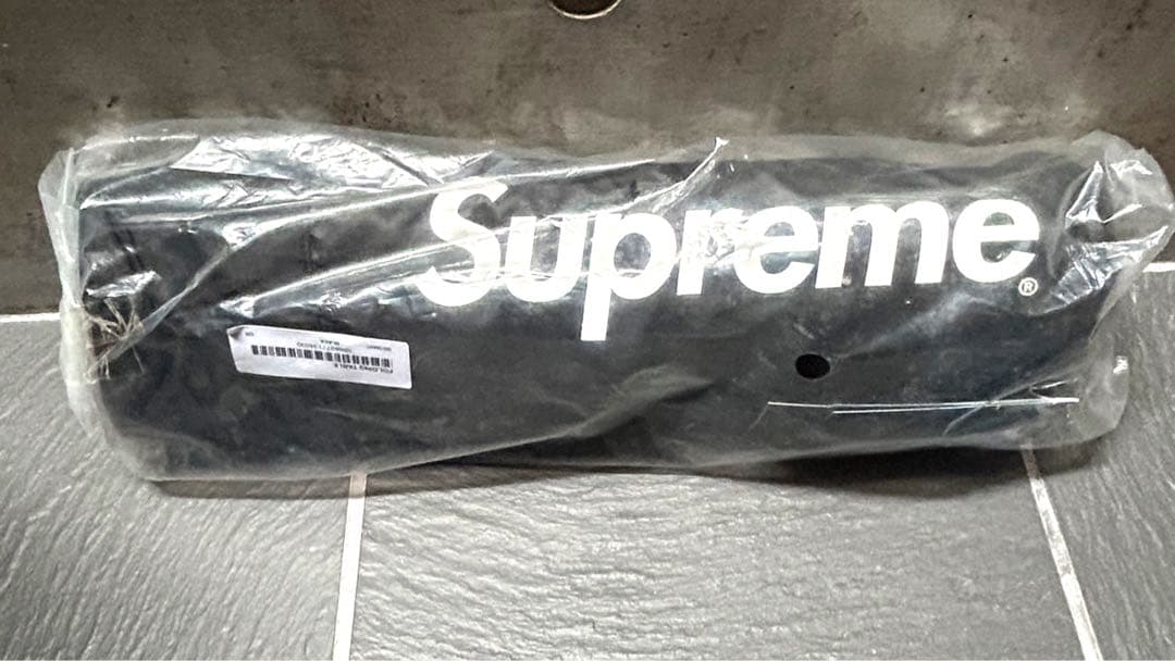 Supreme Helinox シュプリーム折りたたみ テーブル　折りたたみ椅子