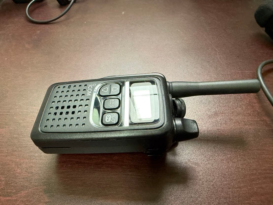 icom トランシーバー IC-4300 とHM-179PIのセットです。