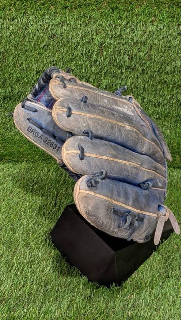野球グラブ　グローブ　一般軟式大人用　投手用　ZETT 岩隈久志モデル