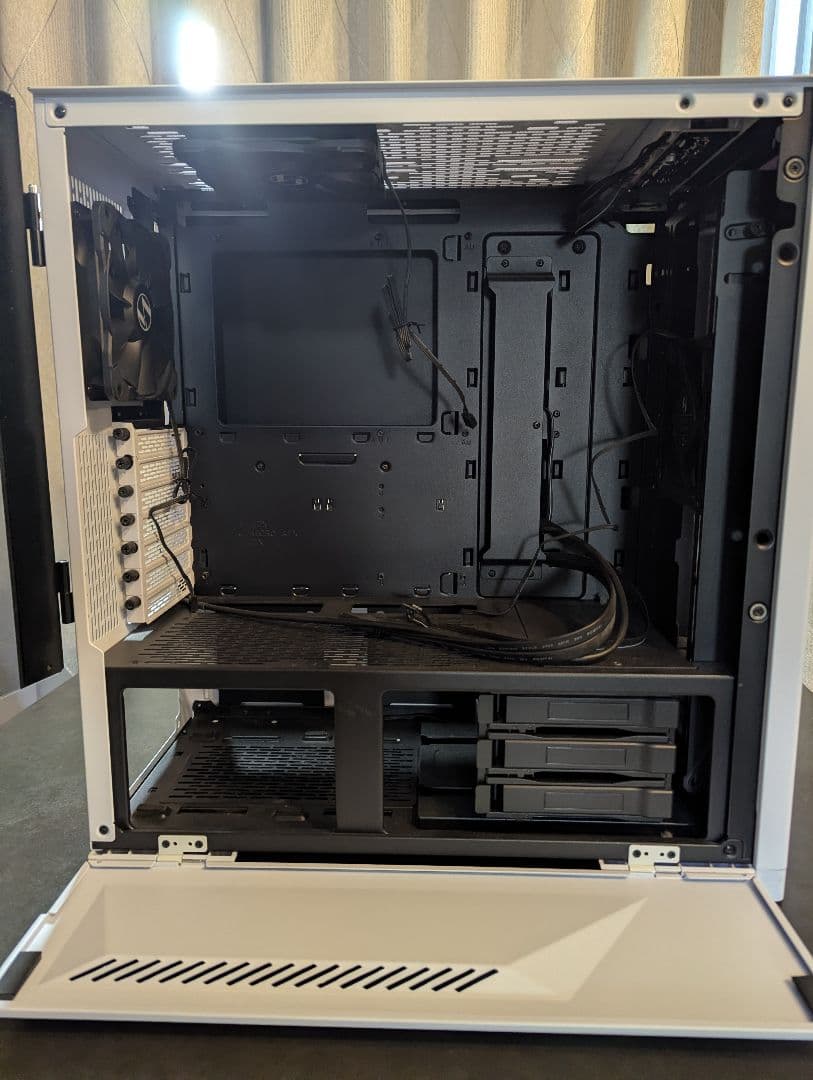 Lian Li Lancool II PCケース 強化ガラス ホワイト