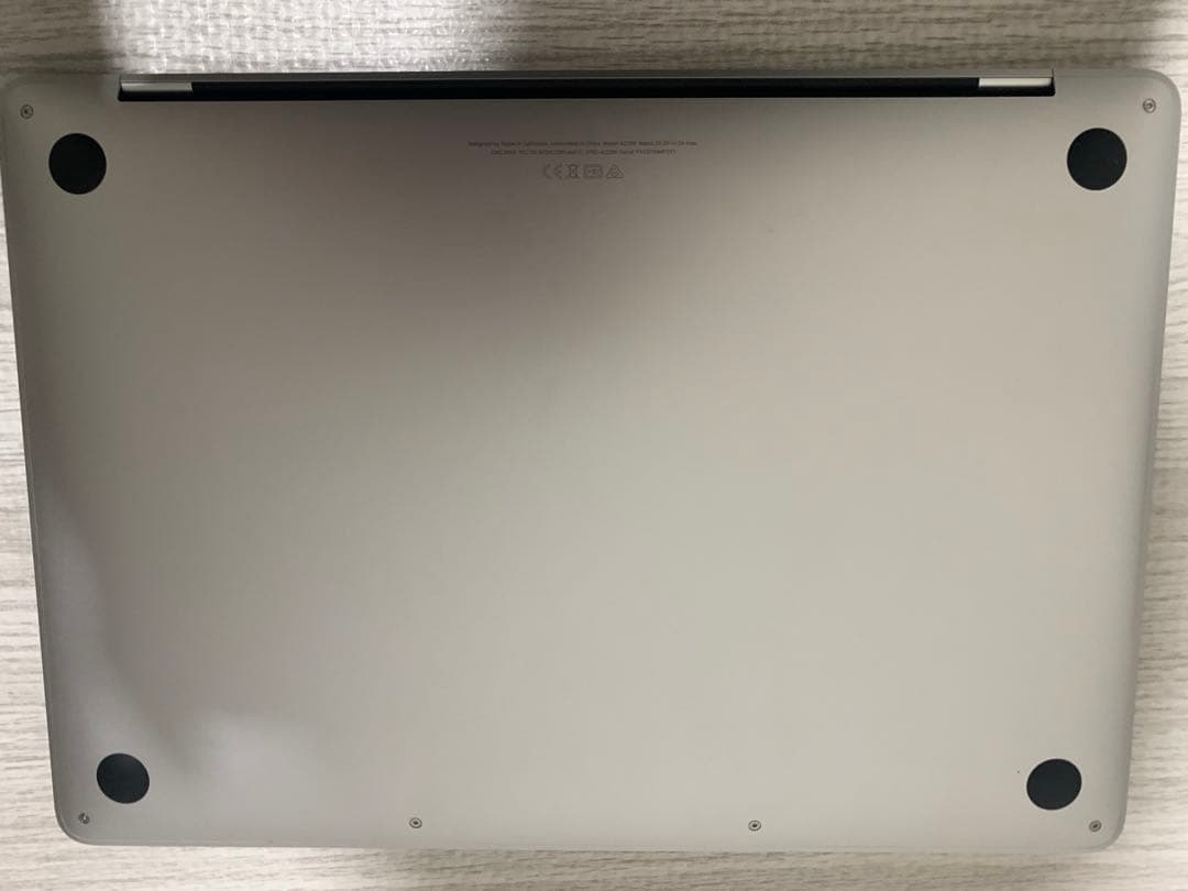 MacBook Pro 2020 8GBメモリ/256GBストレージ　その他付