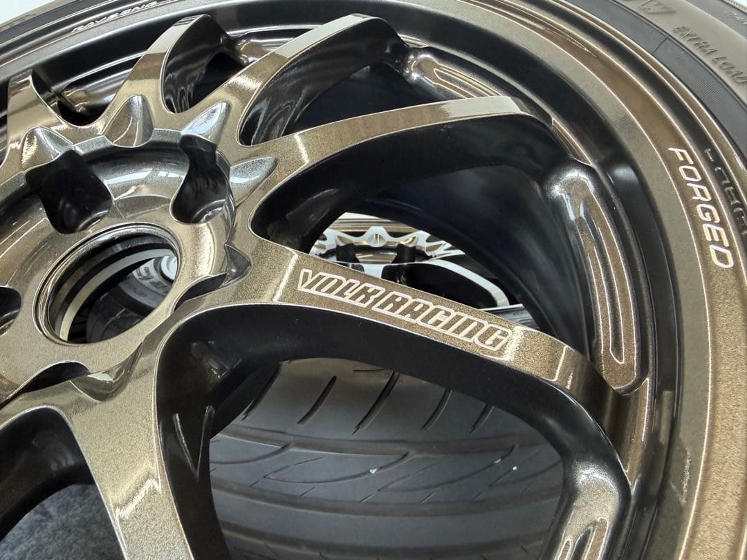 『美品』RAYS 17インチ VOLKRACING CE28タイヤホイールセット
