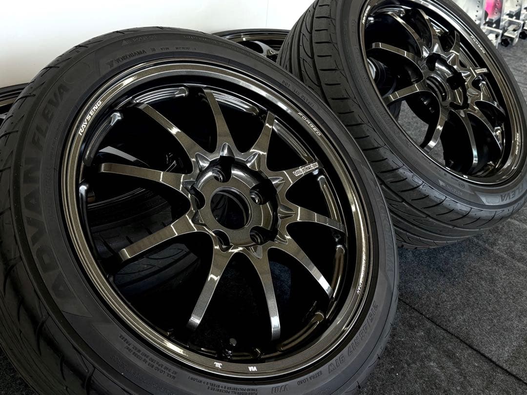 『美品』RAYS 17インチ VOLKRACING CE28タイヤホイールセット