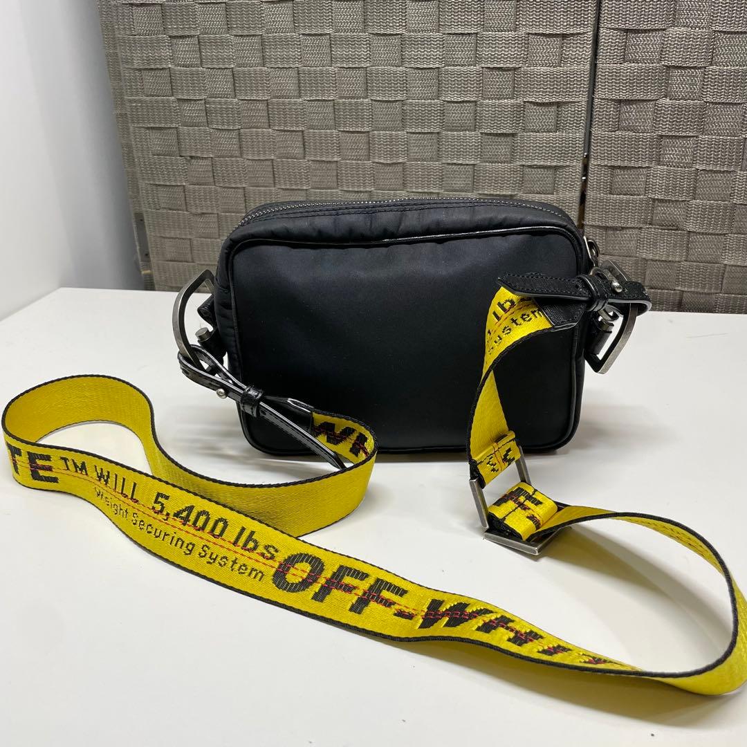 高*務様 Off-White ブラック ショルダーバッグ