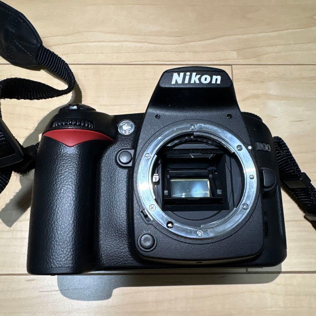 Nikon ニコンD90 デジタル一眼レフカメラ レンズ付き