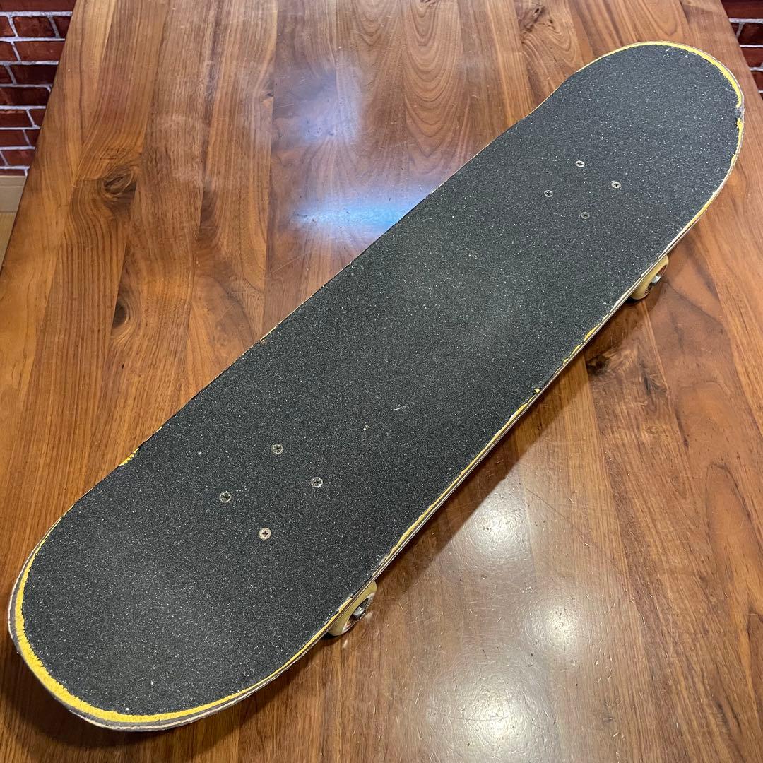 パレス　スケボー　スケートボード　インディペンデント　スピットファイア　8インチ