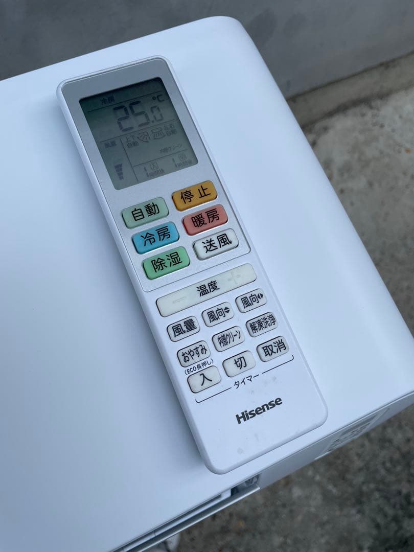 半年使用の美品　ハイセンス　6畳用エアコン　HA-S22GE4
