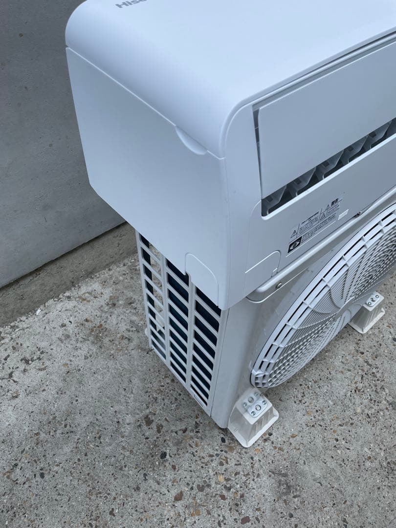 半年使用の美品　ハイセンス　6畳用エアコン　HA-S22GE4