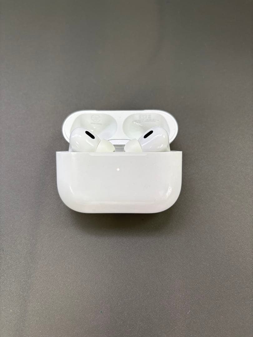 【訳あり】AirPodsPro 第2世代/Ligtning / <No1701>