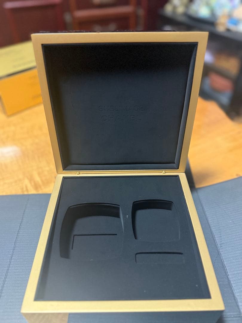 値下げ☆未使用品☆シャネル サブリマージュ　限定　コフレボックス BOX ケース