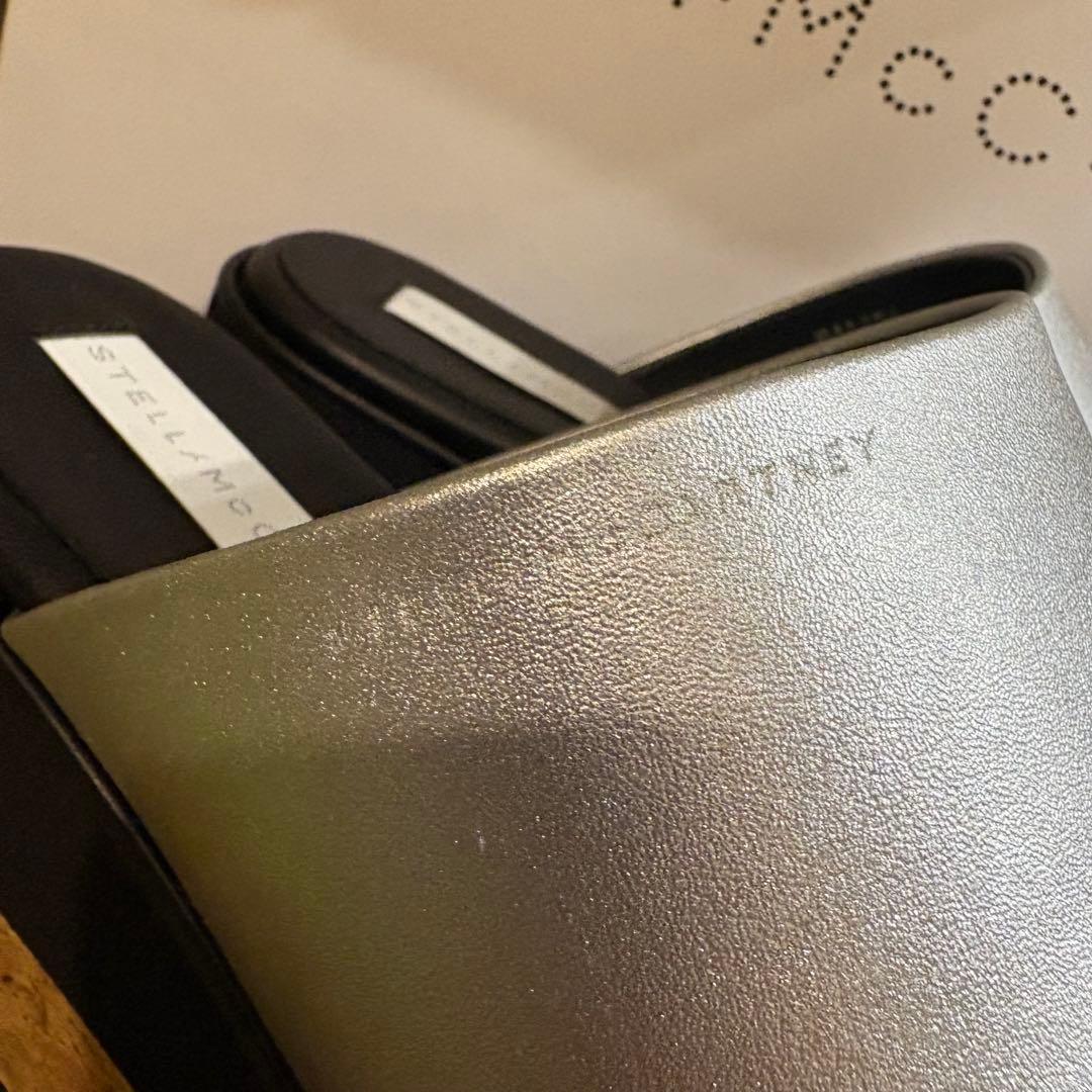 【新品レアカラー】ステラ　スニークエリス プラットフォームサンダル　シルバー