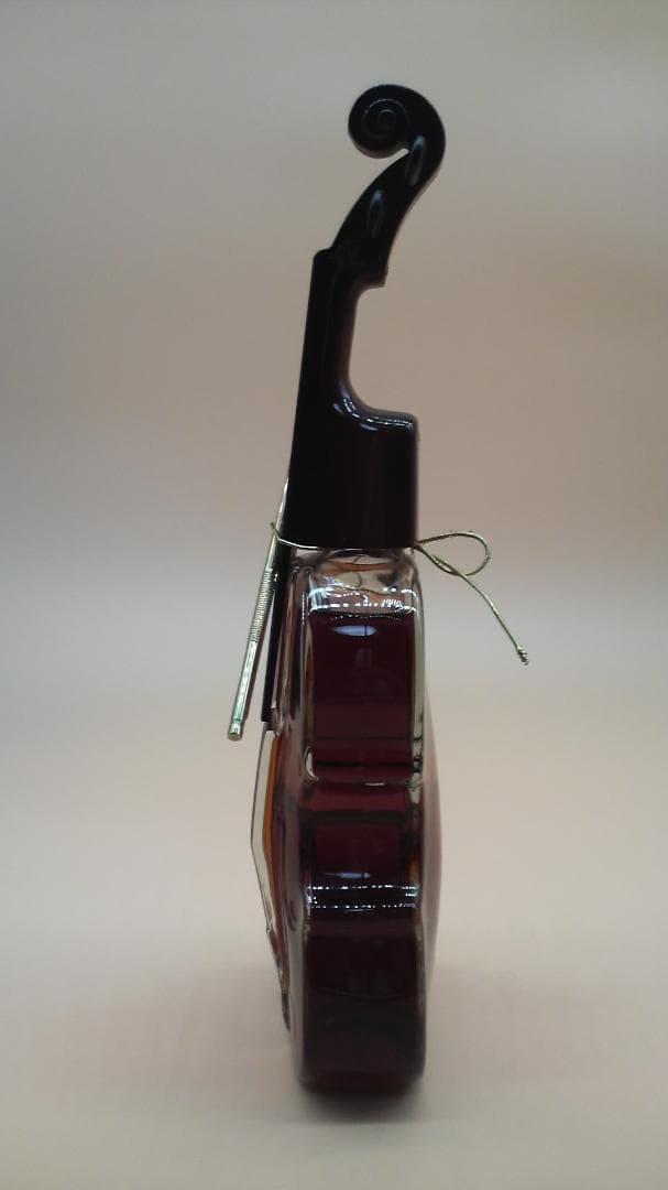 サントリー ブランデー X.O デラックス　バイオリン