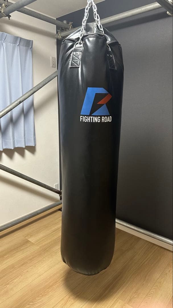 FIGHTING ROAD サンドバッグ 吊り下げ