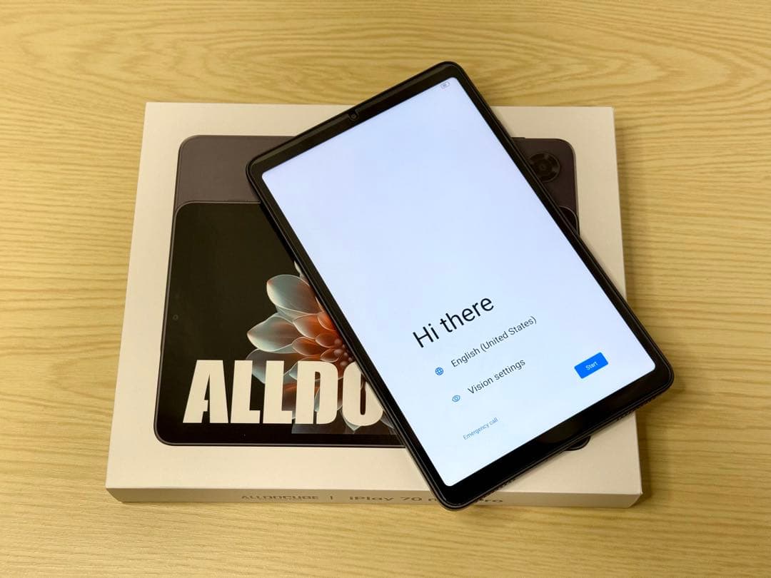 美品 ALLDOCUBE iPlay 70 mini Pro 純正ケース付