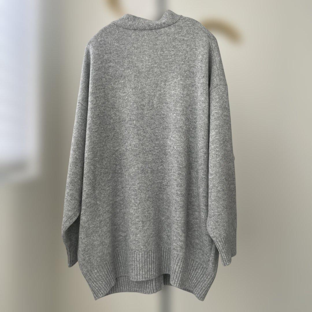 【新品】ドゥーズエムクラス　グレー　　　　　　　　BIGカーディガン