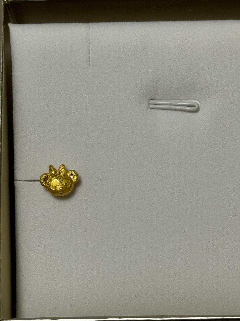 香港ディズニーランド限定純金CHOWTAI FOOKシェリーメイピアス片耳用