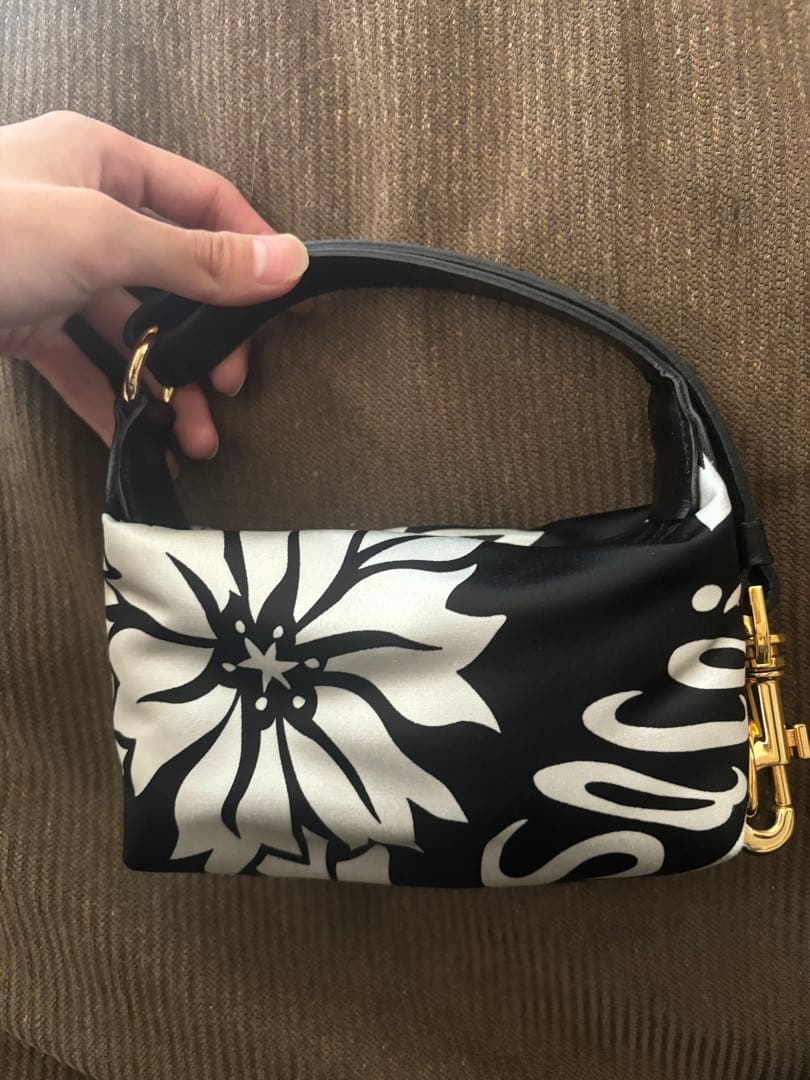 sacai 24ss フローラルハンドバッグ