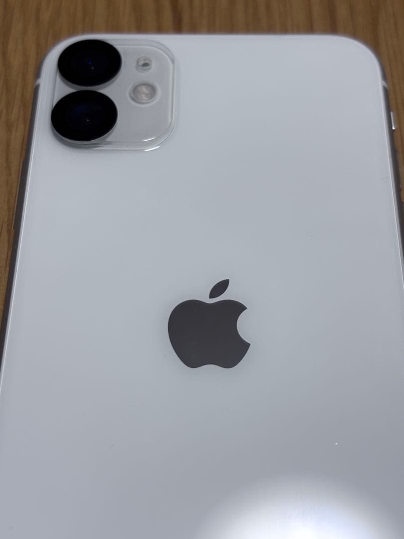 【美品】iPhone11 64GB 本体のみ（付属品なし）