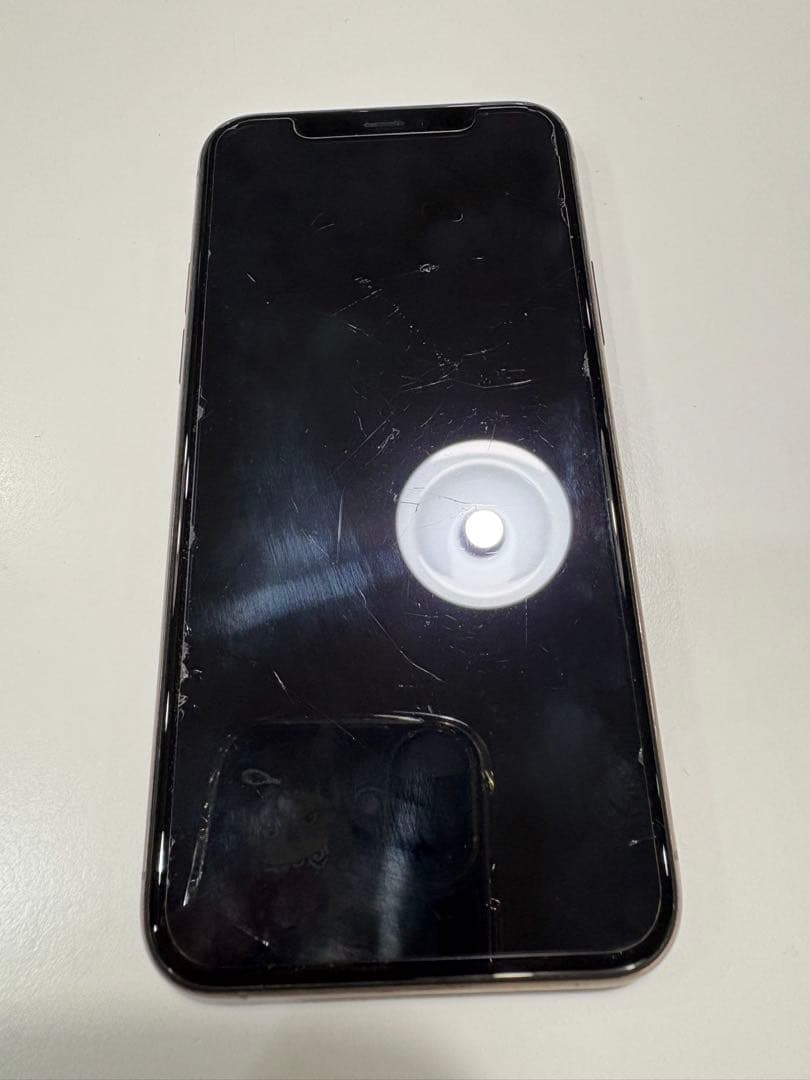 津*田様 Apple iPhone 11 Pro ゴールド 本体　美品