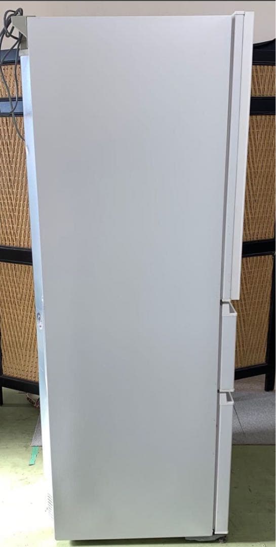 2023年製TOSHIBA ノンフロン冷凍冷蔵庫 VEGETA 356L 3ドア