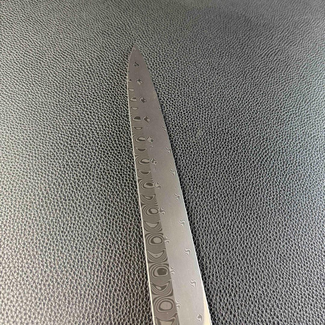9434新品 ダマスカス 柳刃包丁 尺一 風紋の刃 105層 黒檀黒水牛角八角柄