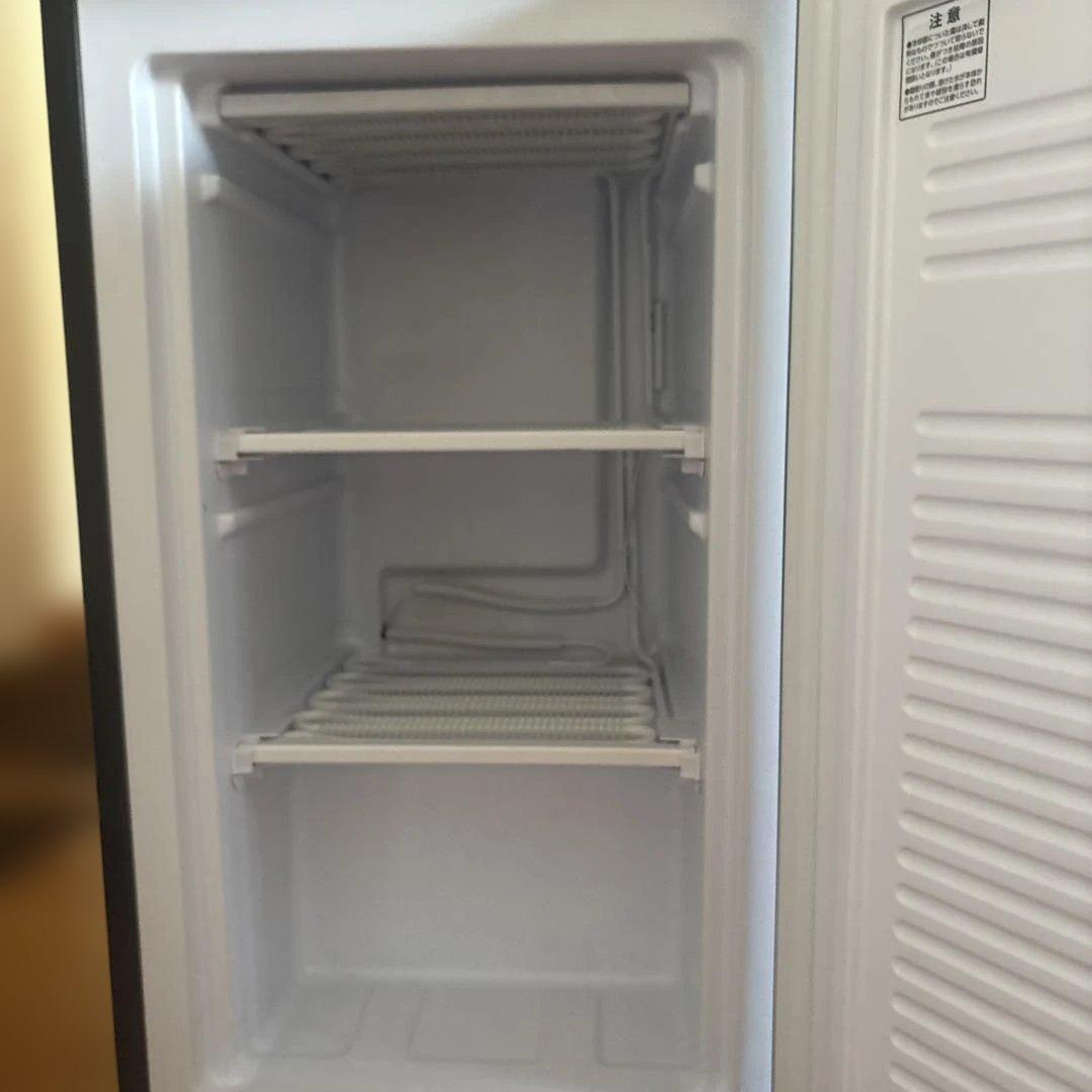 【引取限定】2020年製アイリスオーヤマ　冷凍庫 IUSD-6B-B 中古