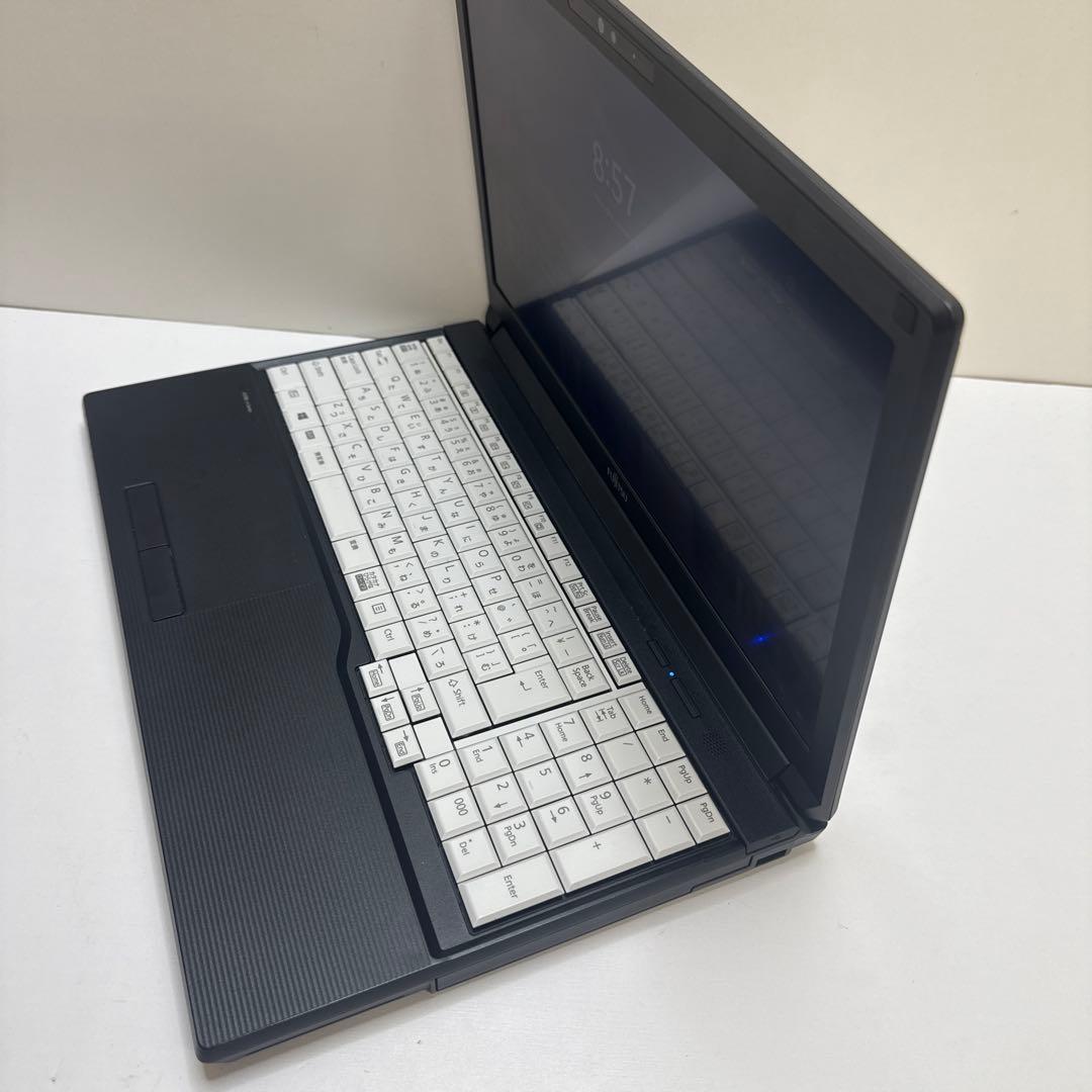 Fujitsu FUTRO A5511M /動作良好128GB