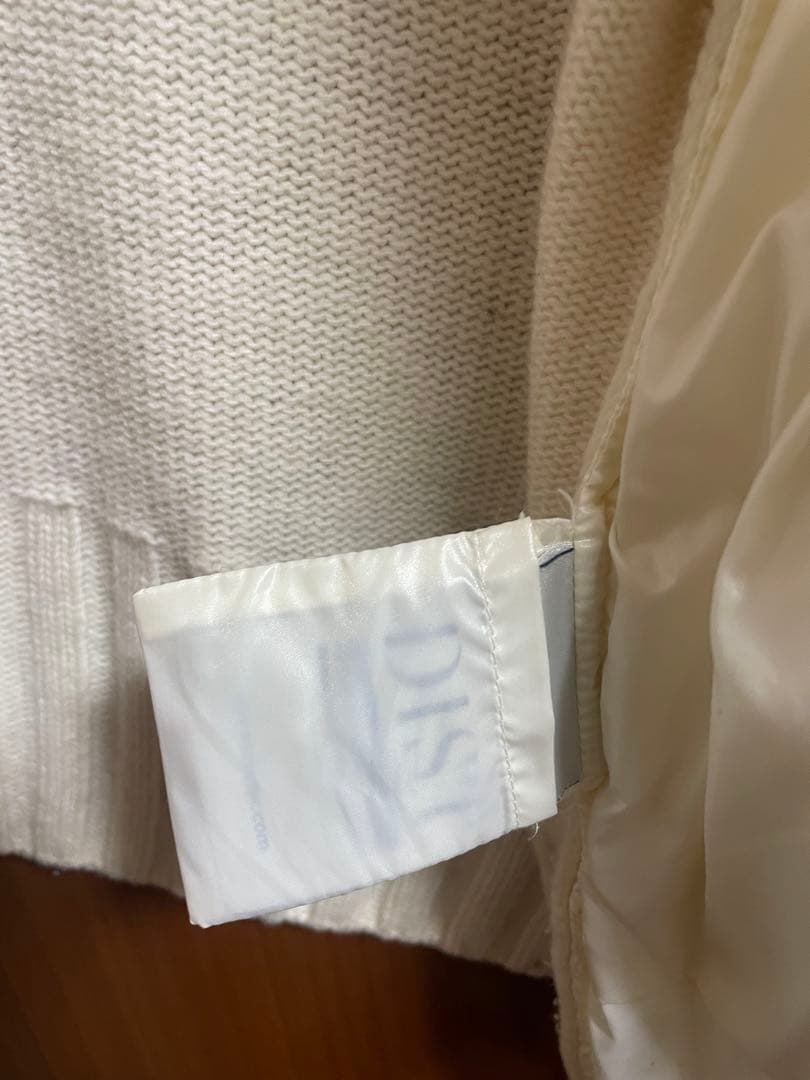 MONCLER アイボリー ダウンカーディガン