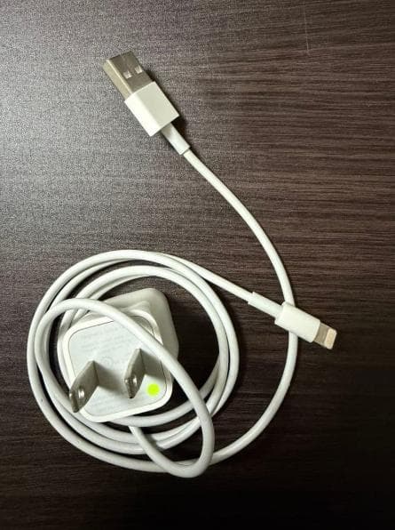 iPhone SE （第2世代）RED SIMフリー