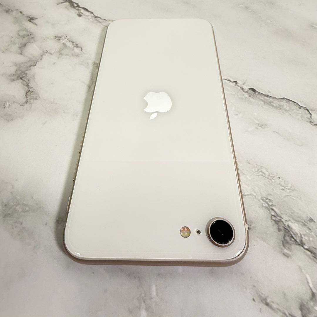 ★美品　iPhone SE3 128GB SIMフリー バッテリー100%