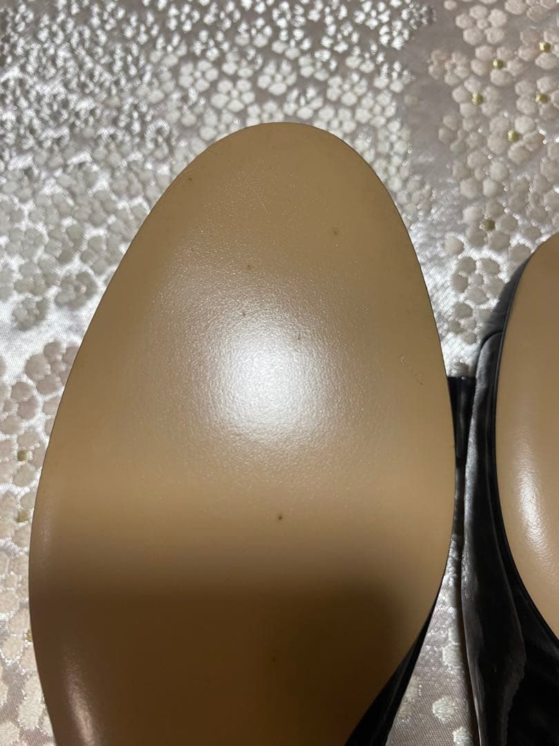 値下げしました　フェラガモバレーシューズ　4 2/1