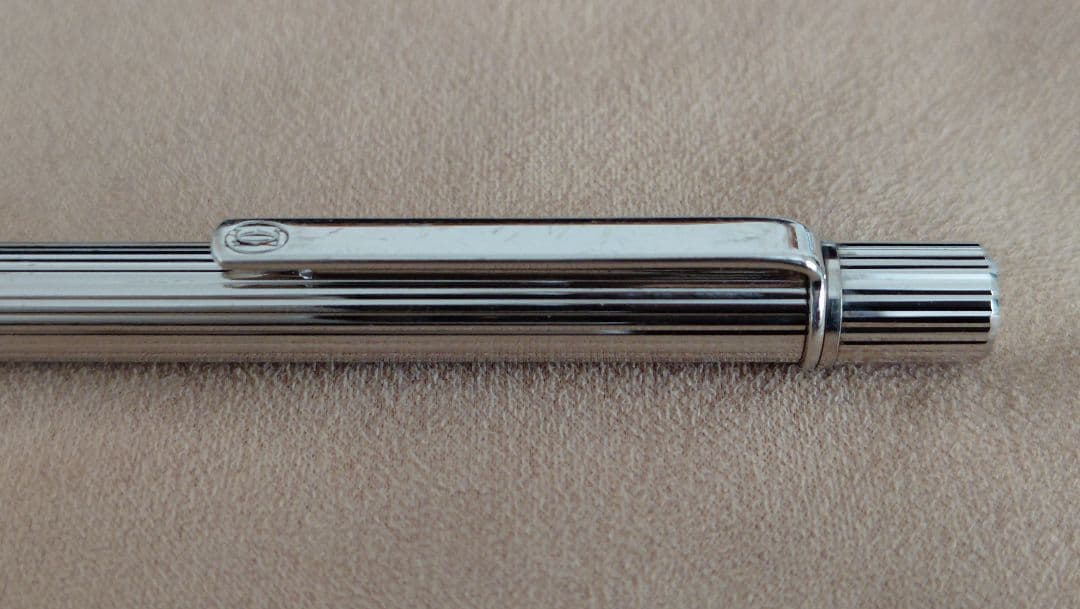 Cartier マスト ドゥ カルティエ ストライプ柄 ボールペン シルバー