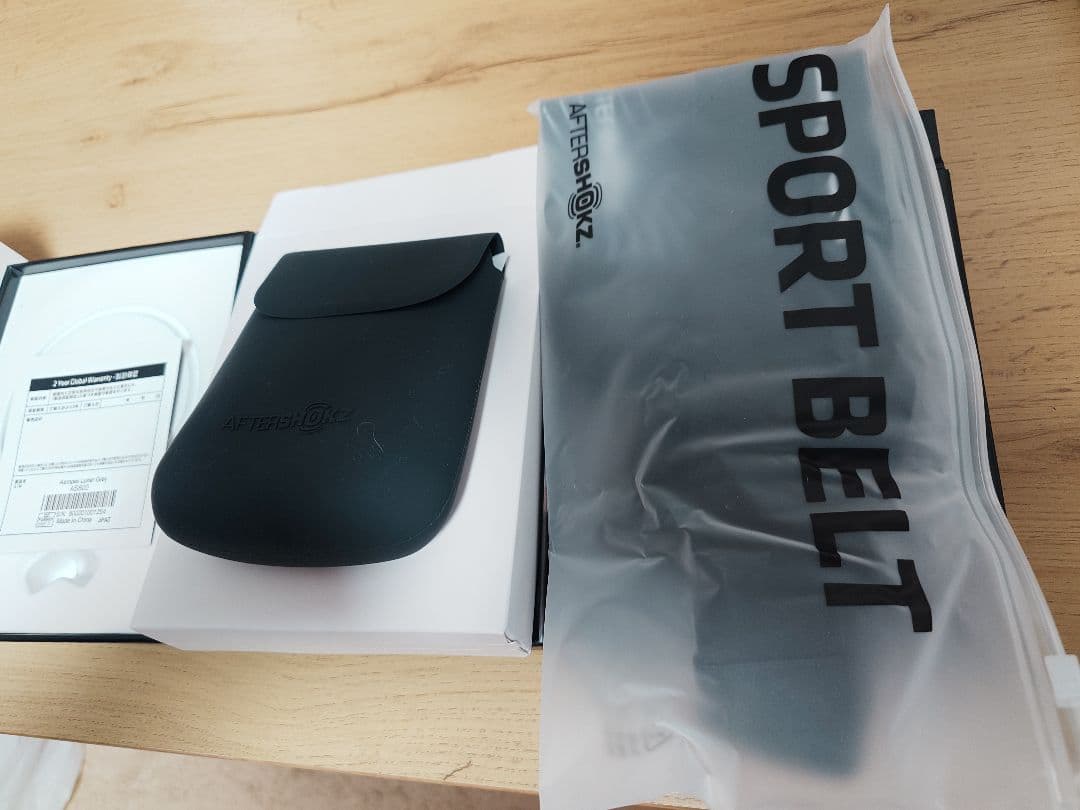 完動品　SHOKZ OPENRUN PRO 骨伝導イヤホン ベージュ