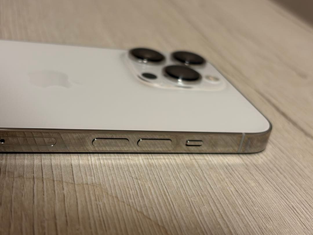 Apple iPhone 13 Pro ホワイト シルバー