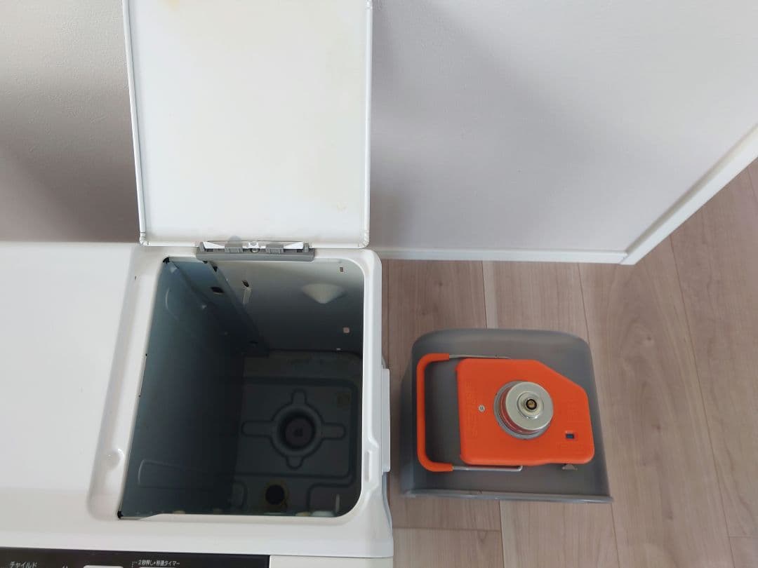 【美品】CORONA ファンヒーター FH-WZ4616BY