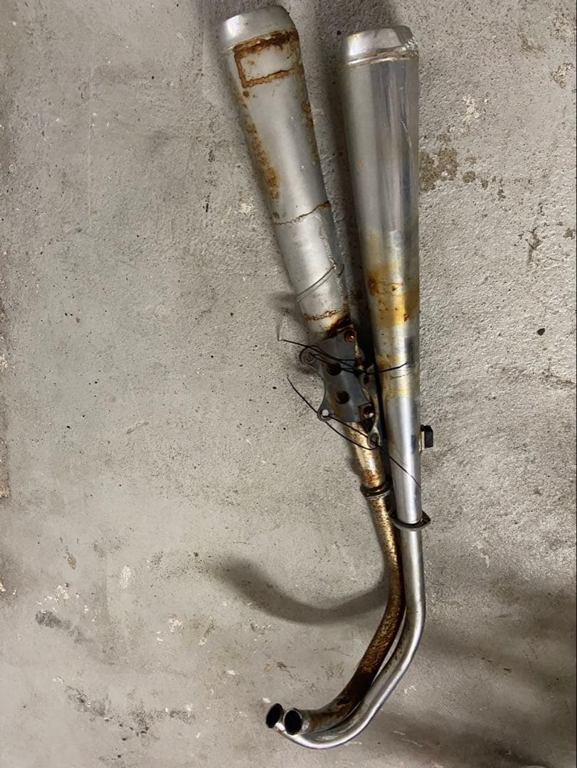 B*e様 cd125tマフラー　バイクマフラー