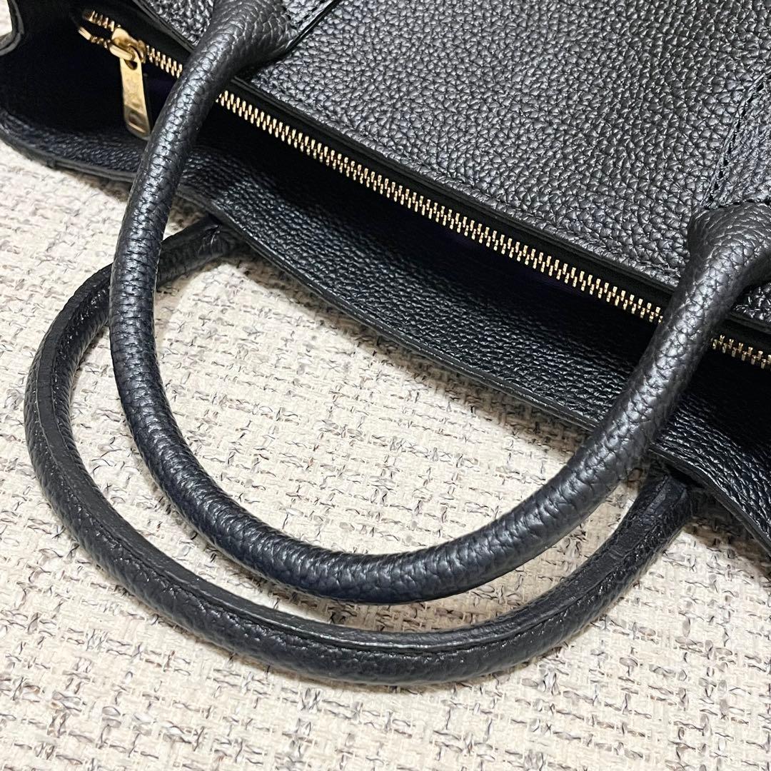 未使用品　A.D.M.J ハンドバッグ　シボ革　金具　ブラック　レザー　黒