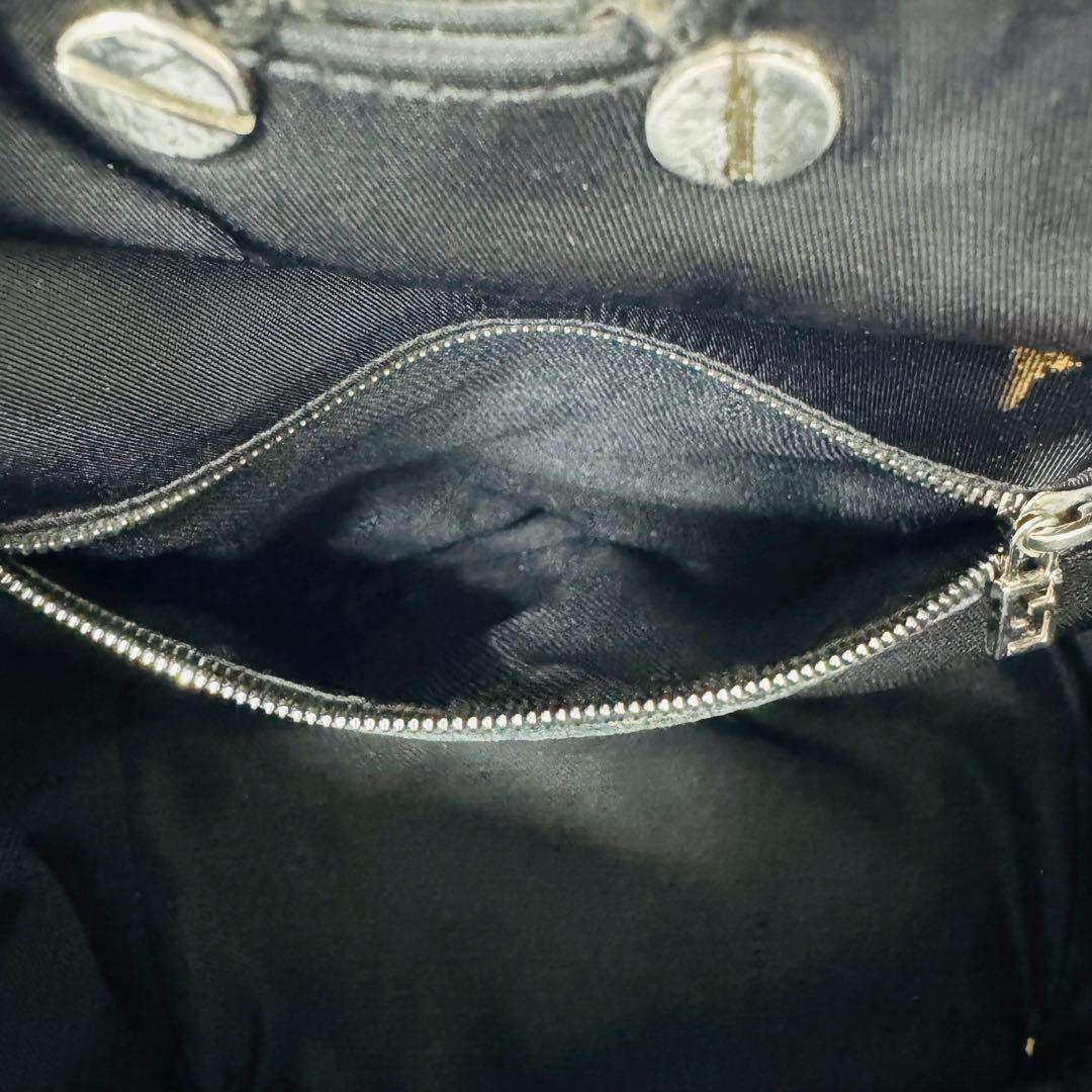 ✨FENDI✨フェンディ✨FF金具✨ナイロン✨ブラック✨ハンドバッグ✨
