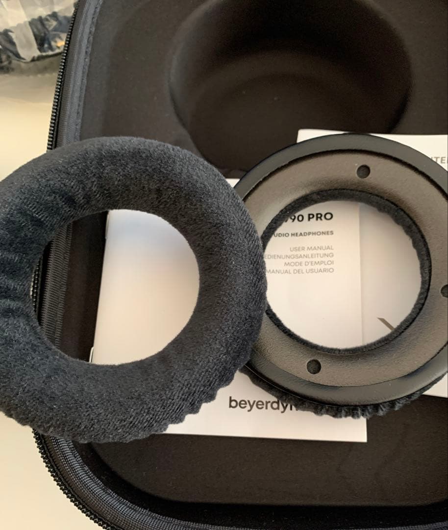 ヘッドホン beyerdynamic DT1990PRO