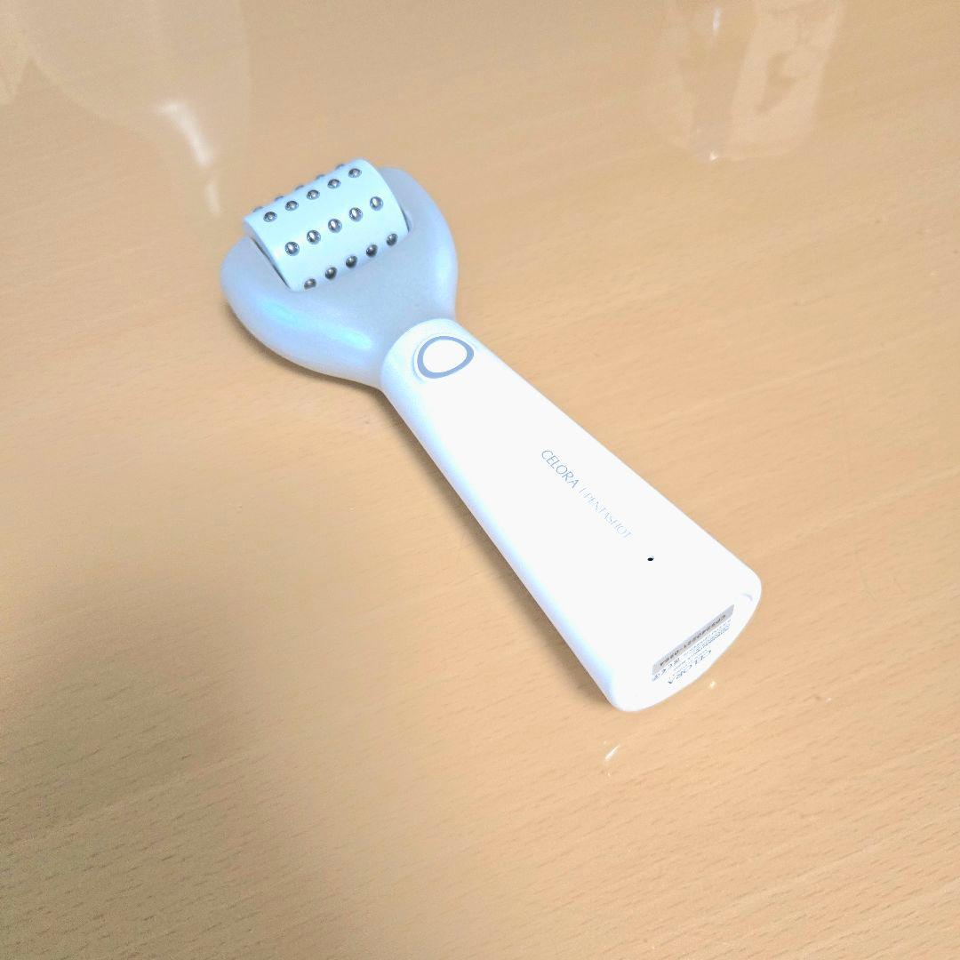 セロラバイ ペンタショット 美顔器 　本体のみ