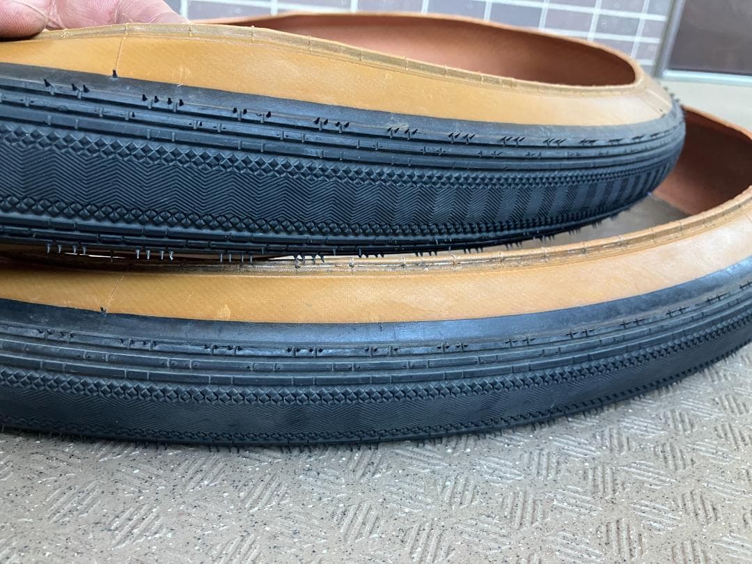 パナレーサー グラベルキングSS 700*38C ２本