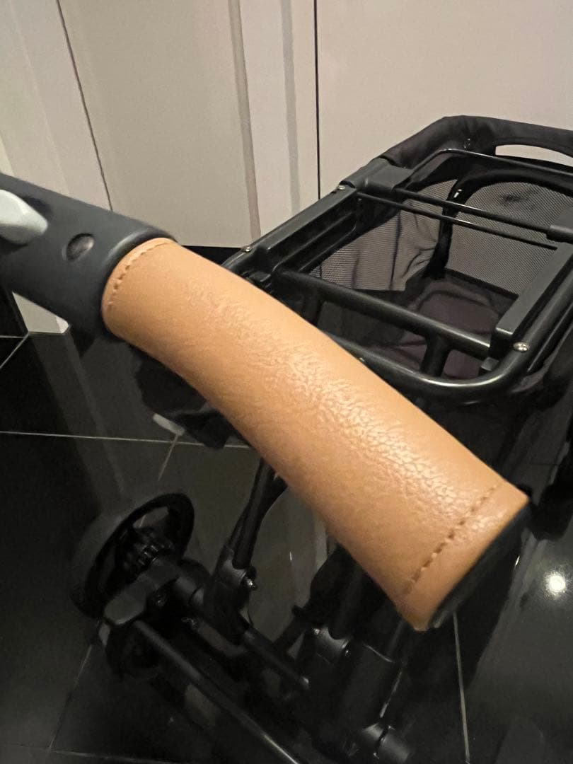 エアバギーウィズエックス　パールホワイト